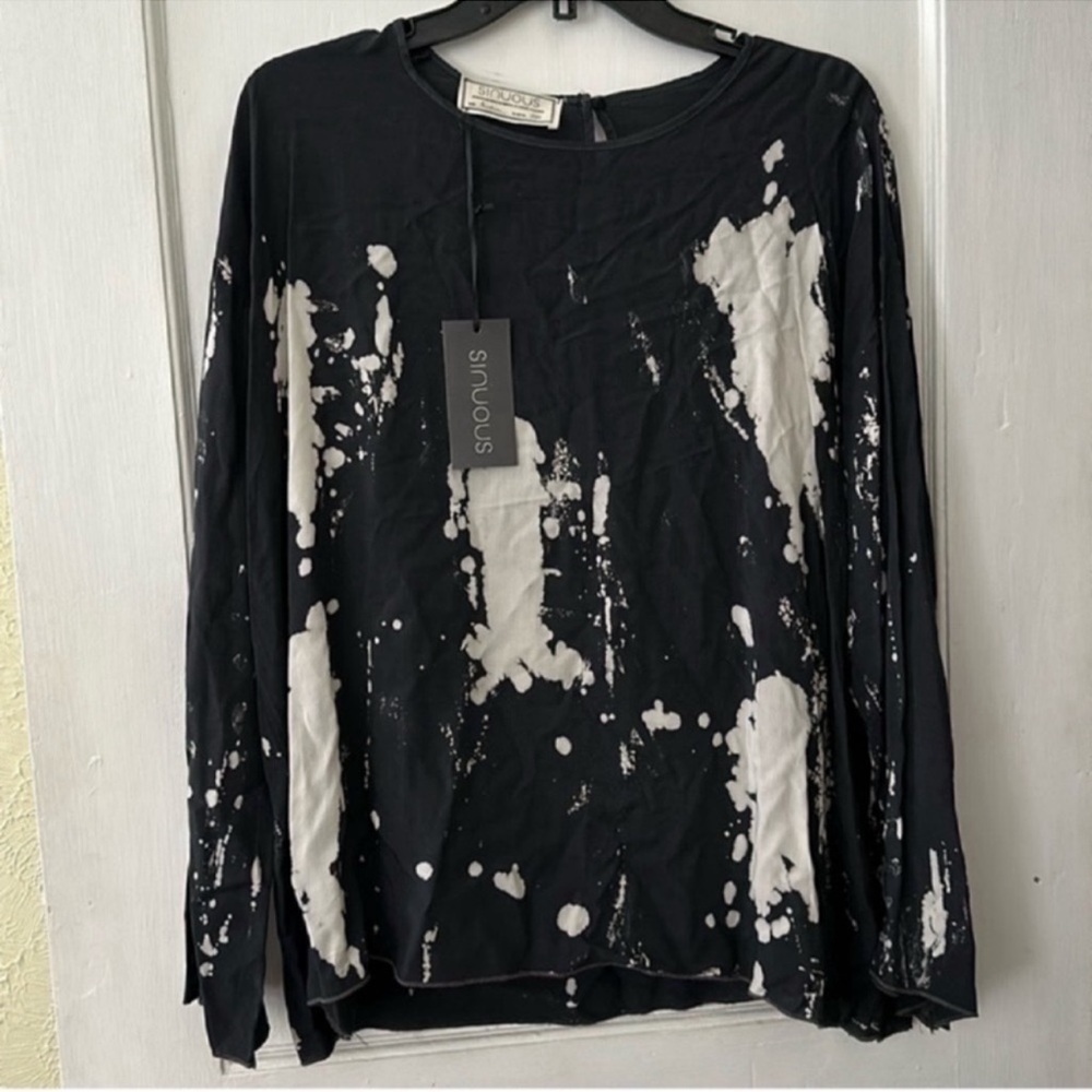 NWT Sinuous Boho Artsy Tie Dye Bleached Bell Sleeves Blouse Top